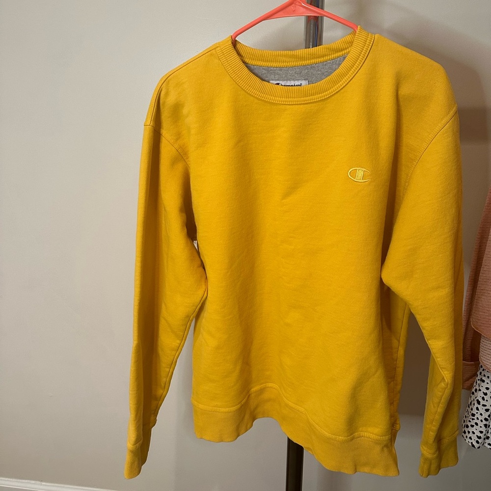 Yellow champion sweatshirt